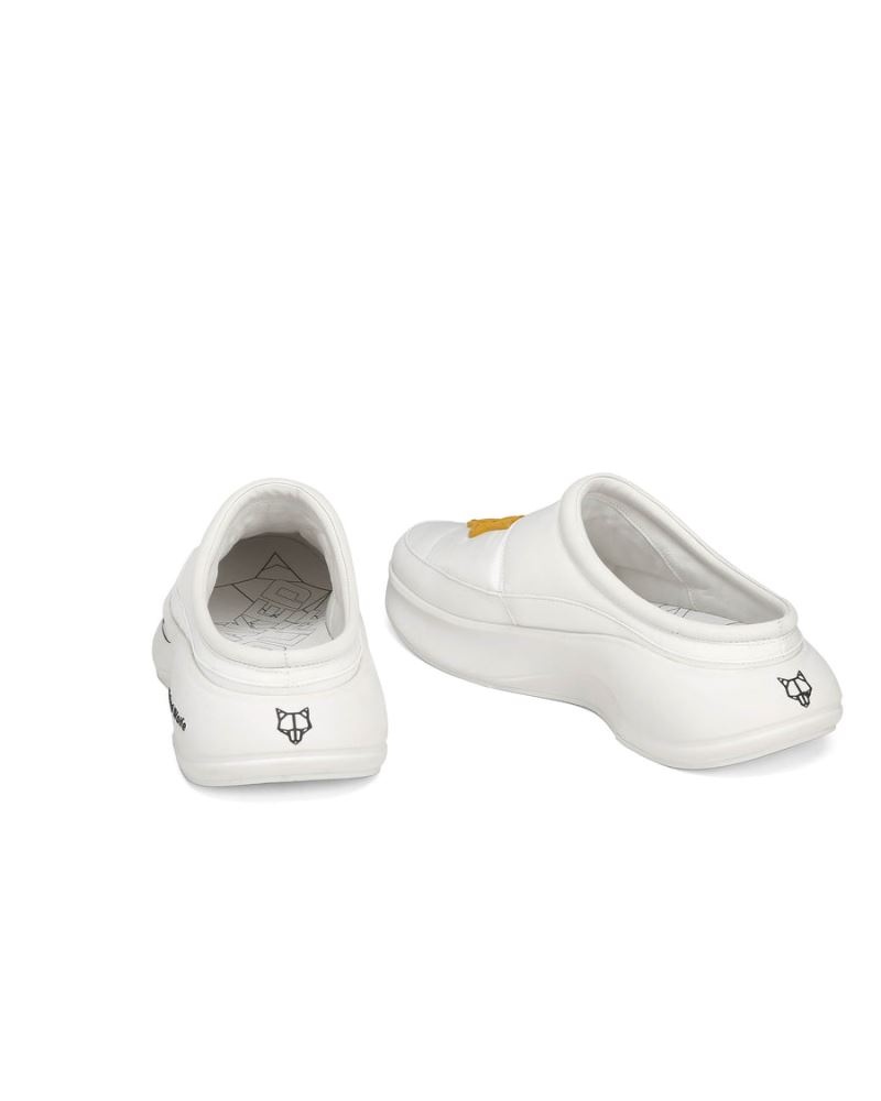 Men's Naked Wolfe Tide Triple Slippers White | PHILIPPINES XLRWIGF65